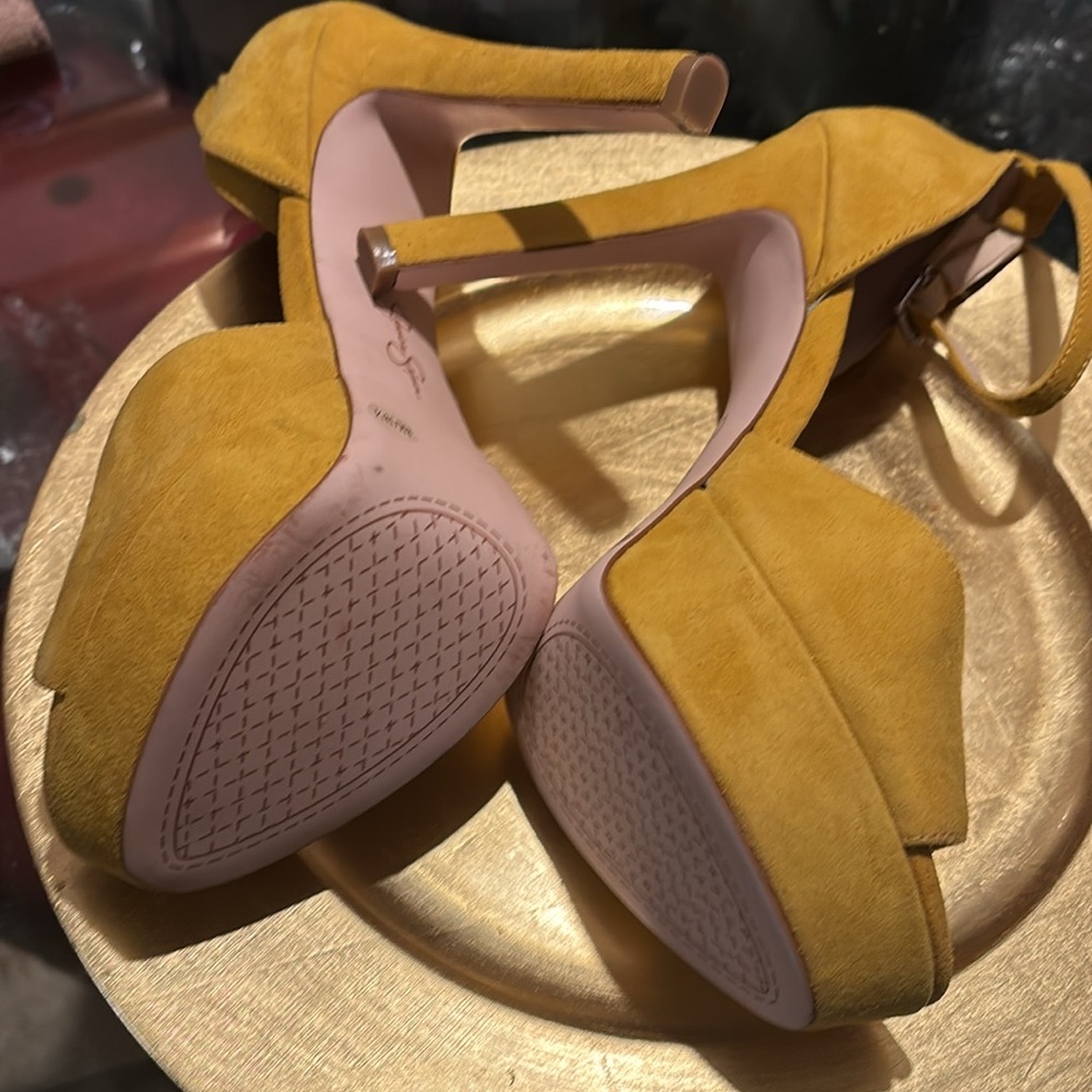 Jessica Simpson Womens Beeya Suede Peep Toe, Mustard Size 8.5 - Picture 5 of 6